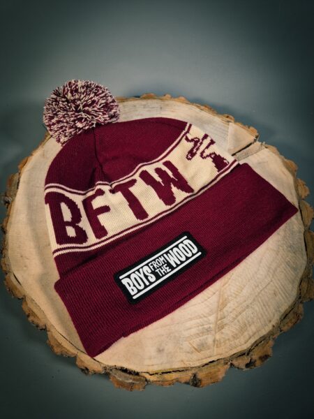 Boys From The Wood Pudelmütze - rot