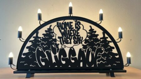 Außenschwibbogen Metall "Home is where they say GLIGGAUF" - 120 cm